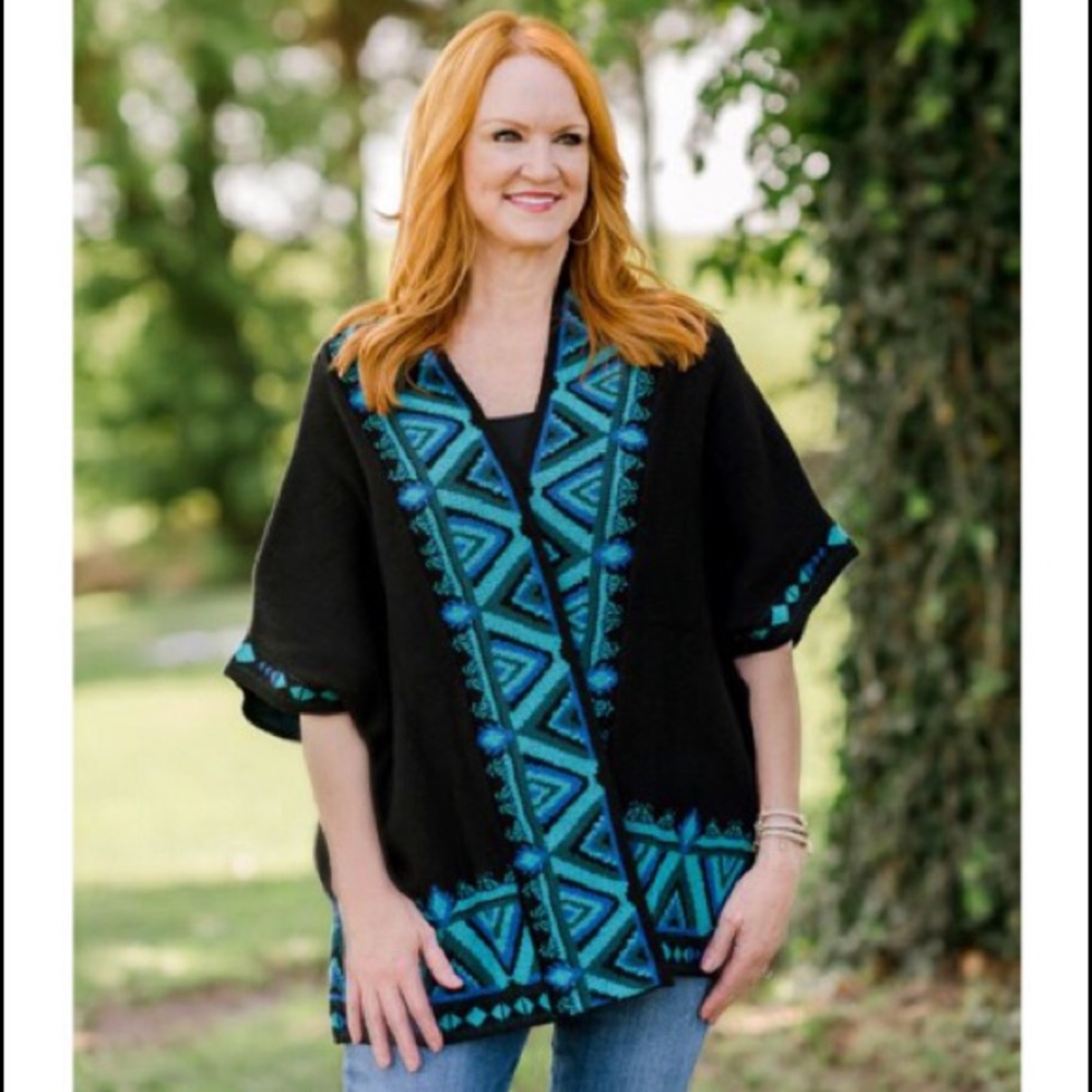 Open-Front Ruana Sweater - Picture 2 of 15